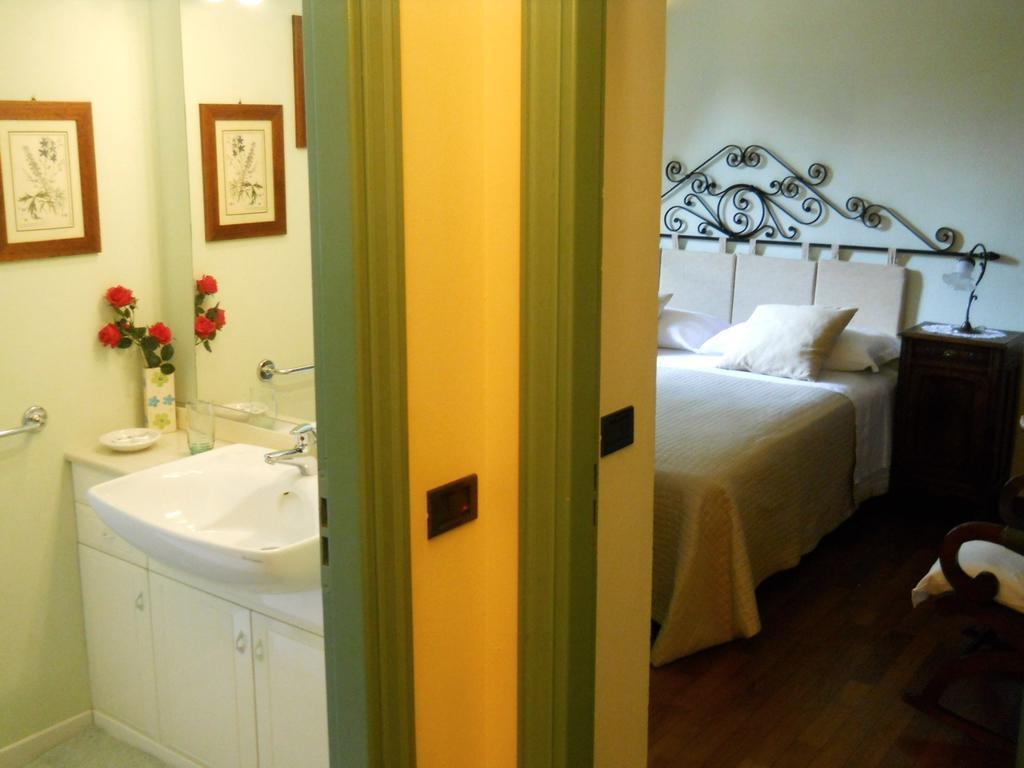 Tenuta Calabiana Diano dʼAlba Kamer foto